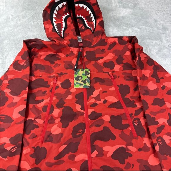 Bape A Bathing Ape NWT Men's Size XL Color Red Camo Shark Full Zip Softshell - Picture 16 of 16